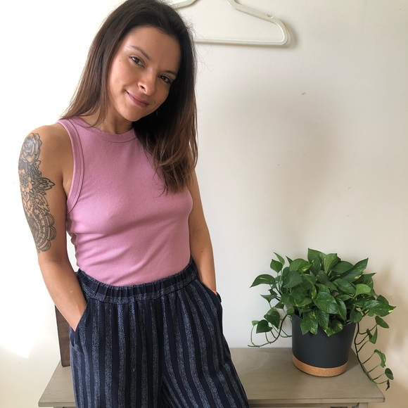 For Buyers and Sellers- Meet Your Posher “me” - Picture 2 of 8